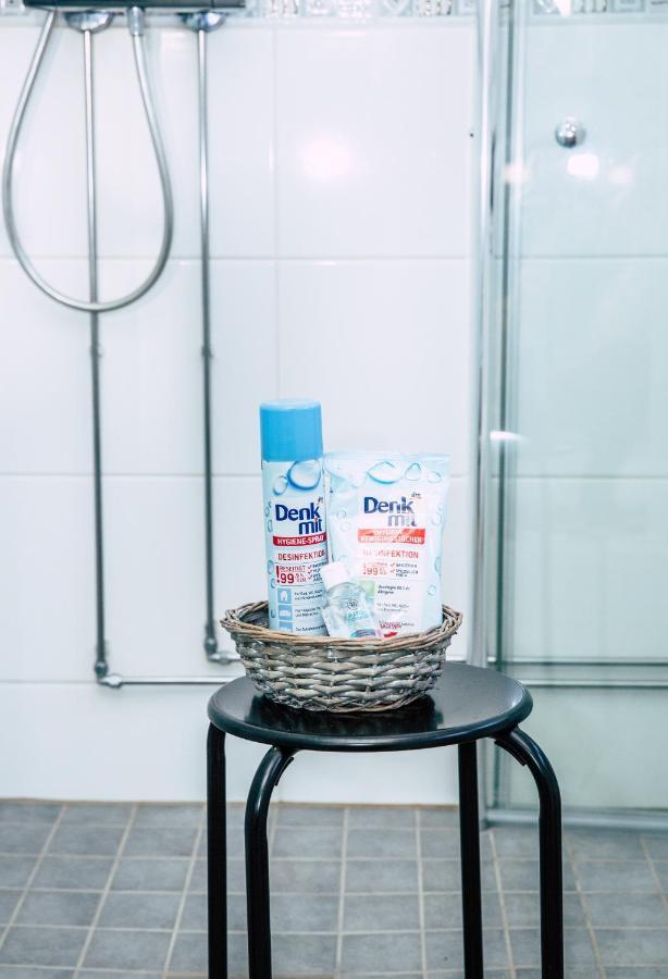 Poppelstrand Nuuksio, Pet Friendly Guest Apartment מראה חיצוני תמונה